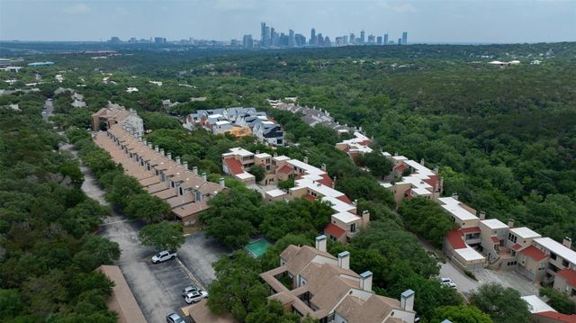 1735 Spyglass DR 115, Austin, TX 78746