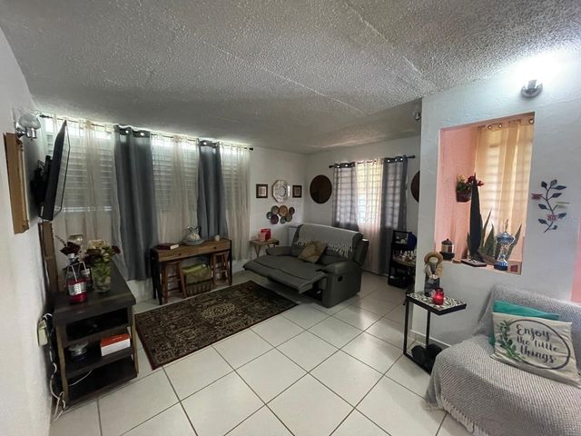 Bo. Candelaria SECTOR FATIMA RD 620 KM 2.3, Vega Alta, PR 00692