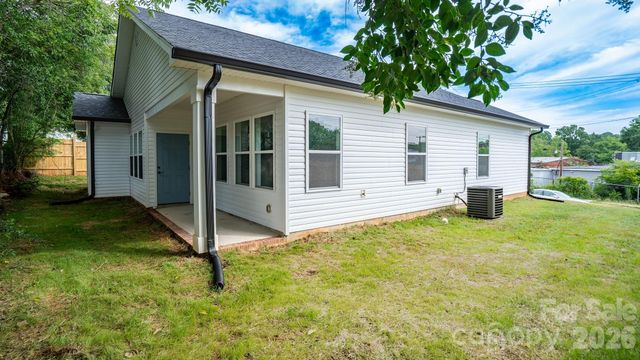 221 Ann Street NW, Concord, NC 28025