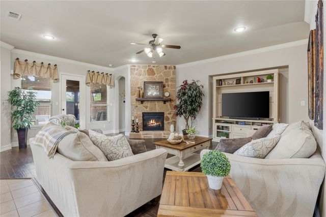5601 Sunstar Lane, Flower Mound, TX 75028