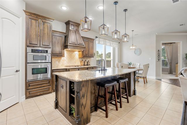 5601 Sunstar Lane, Flower Mound, TX 75028