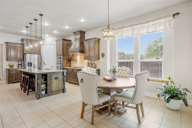5601 Sunstar Lane, Flower Mound, TX 75028