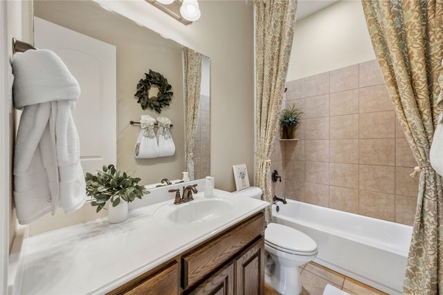 5601 Sunstar Lane, Flower Mound, TX 75028