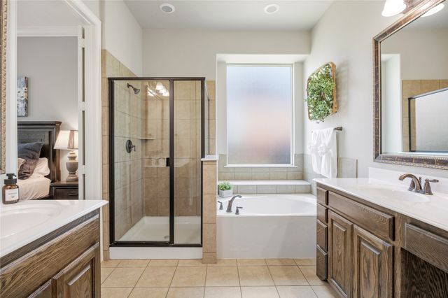 5601 Sunstar Lane, Flower Mound, TX 75028