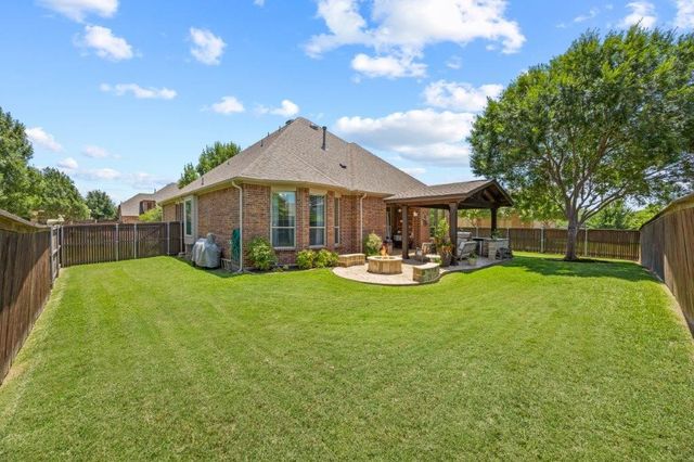 5601 Sunstar Lane, Flower Mound, TX 75028