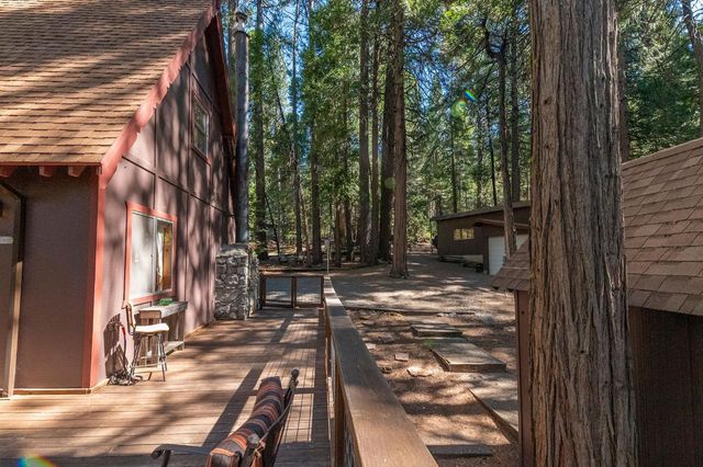 28454 Rolling Hills Rd, Pioneer, CA 95666