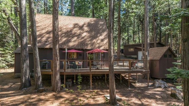 28454 Rolling Hills Rd, Pioneer, CA 95666