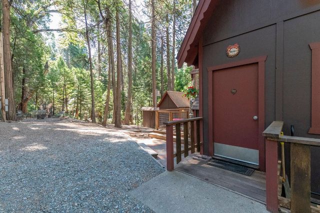 28454 Rolling Hills Rd, Pioneer, CA 95666