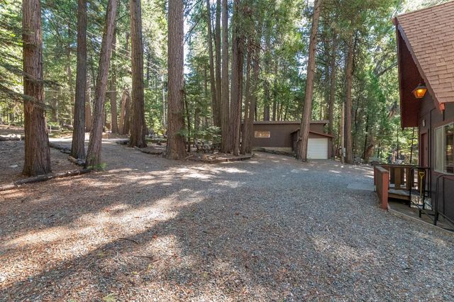 28454 Rolling Hills Rd, Pioneer, CA 95666