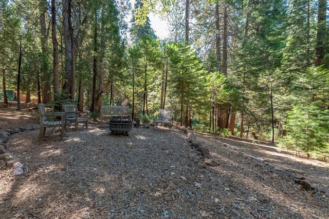 28454 Rolling Hills Rd, Pioneer, CA 95666