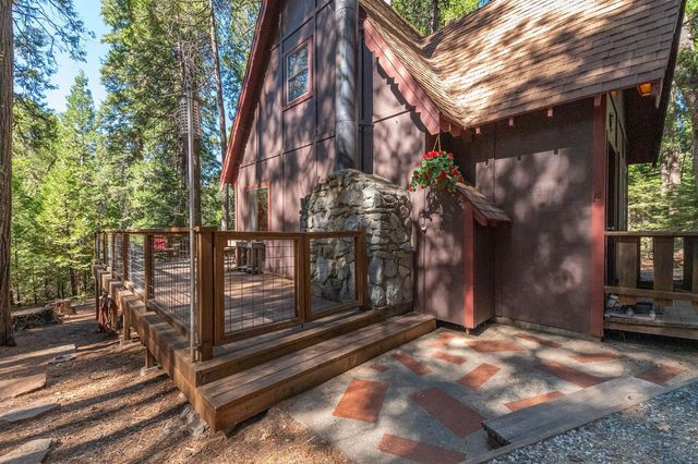 28454 Rolling Hills Rd, Pioneer, CA 95666