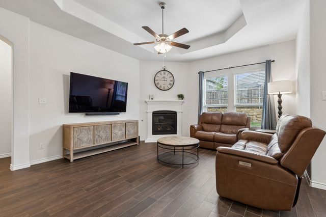 10925 Autry Ridge Lane, Aubrey, TX 76227