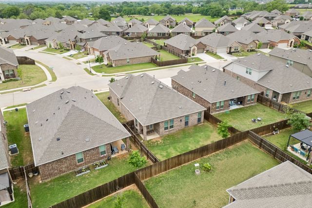 10925 Autry Ridge Lane, Aubrey, TX 76227