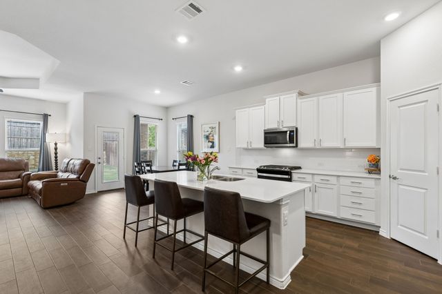 10925 Autry Ridge Lane, Aubrey, TX 76227