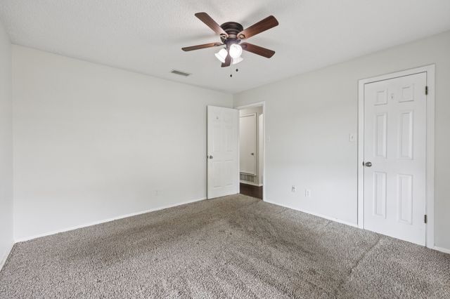 2417 Meadow Court, Bedford, TX 76021