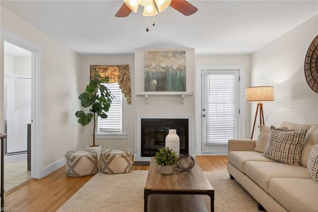 26 Milford RD, Newport News, VA 23601