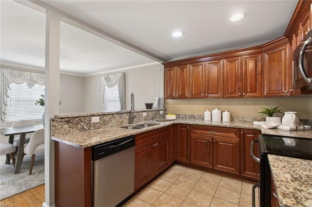 26 Milford RD, Newport News, VA 23601