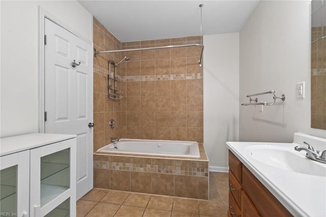 26 Milford RD, Newport News, VA 23601