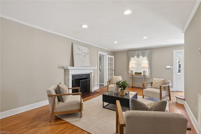 26 Milford RD, Newport News, VA 23601