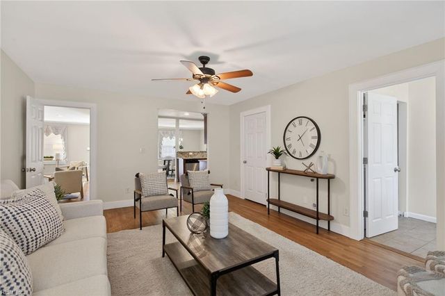 26 Milford RD, Newport News, VA 23601