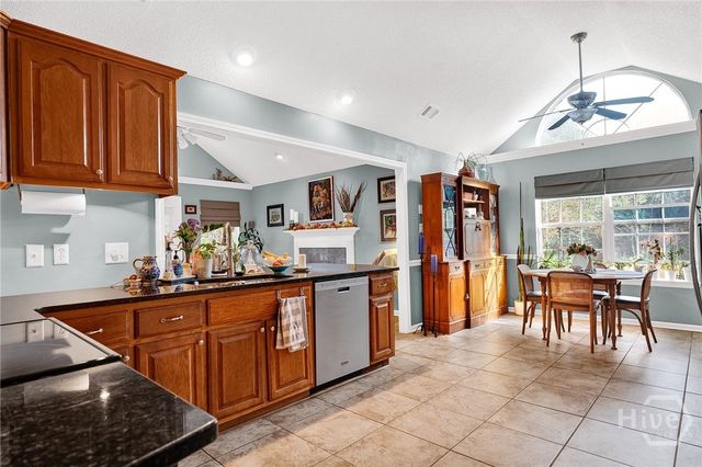 304 Stephanie Avenue, Rincon, GA 31326