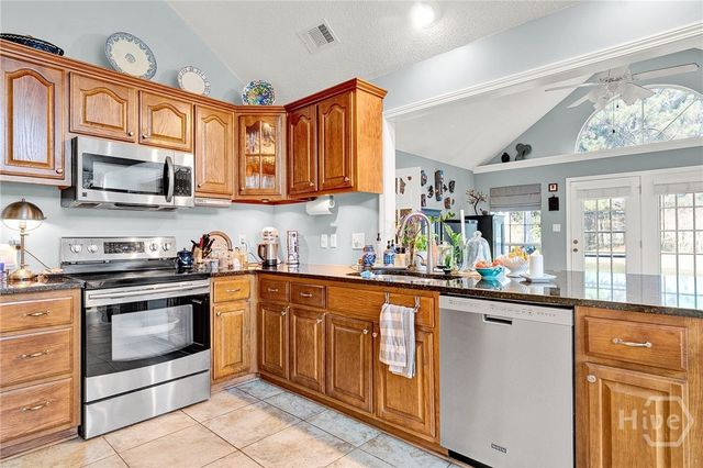 304 Stephanie Avenue, Rincon, GA 31326