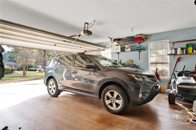 304 Stephanie Avenue, Rincon, GA 31326