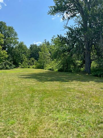 1388 S. Stark Highway, Weare, NH 03281