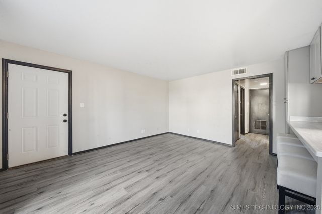 4740 E 68th Street 156, Tulsa, OK 74136