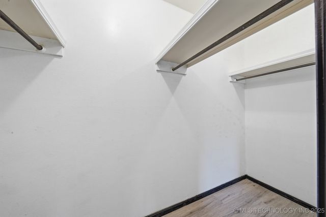 4740 E 68th Street 156, Tulsa, OK 74136