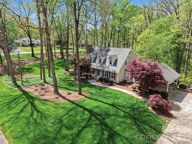 2511 Heritage Circle, Statesville, NC 28625