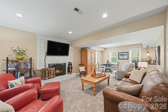 2511 Heritage Circle, Statesville, NC 28625