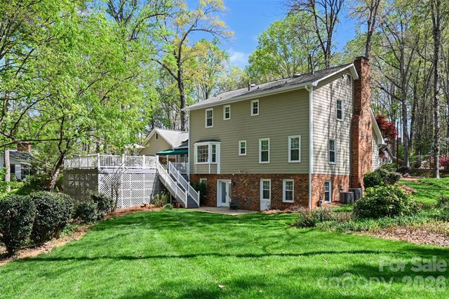2511 Heritage Circle, Statesville, NC 28625