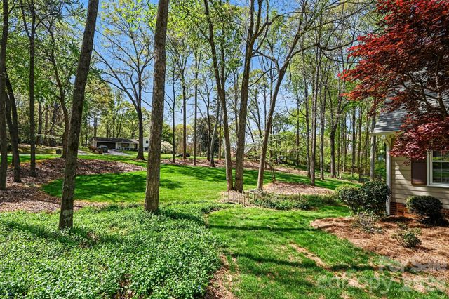 2511 Heritage Circle, Statesville, NC 28625