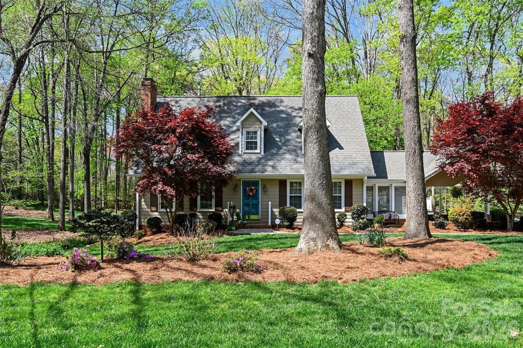 2511 Heritage Circle, Statesville, NC 28625