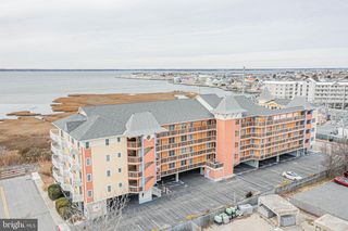 106 83RD ST #303, Ocean City, MD 21842
