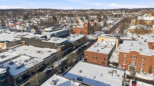 534 Main St 11, Melrose, MA 02176