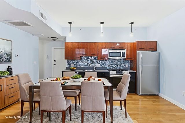 534 Main St 11, Melrose, MA 02176