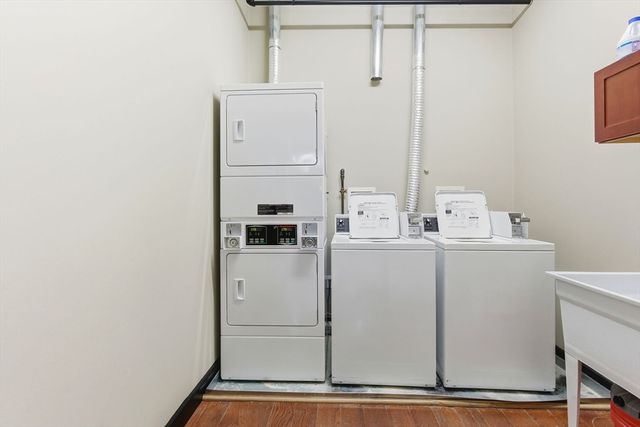 534 Main St 11, Melrose, MA 02176