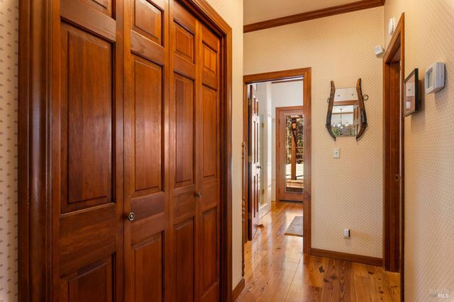 608 Dixon Dr, Lakeport, CA 95453