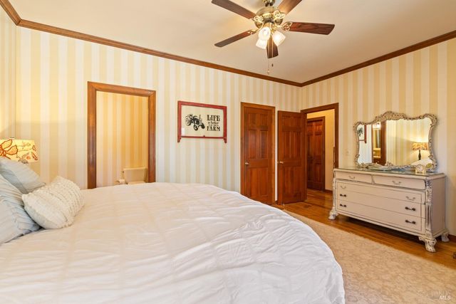 608 Dixon Dr, Lakeport, CA 95453