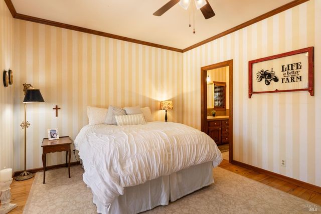 608 Dixon Dr, Lakeport, CA 95453