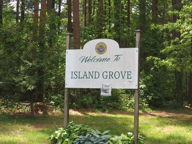 518 Summer St, Abington, MA 02351