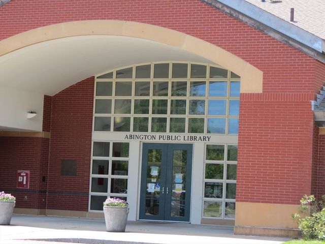 518 Summer St, Abington, MA 02351