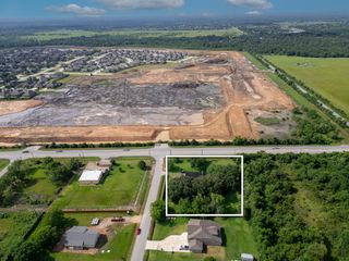 8321 Fm 517 Road W, Dickinson, TX 77539