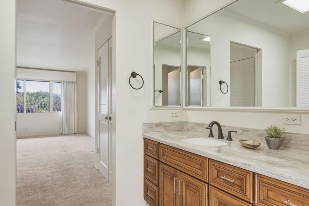 Image 19 of property listing at 201 Del Mesa Carmel, Carmel, CA 93923