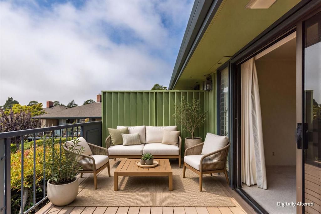 Image 22 of property listing at 201 Del Mesa Carmel, Carmel, CA 93923