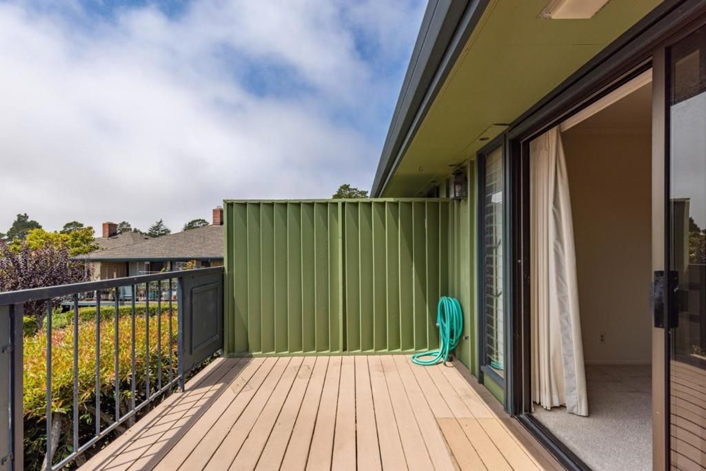 Image 23 of property listing at 201 Del Mesa Carmel, Carmel, CA 93923