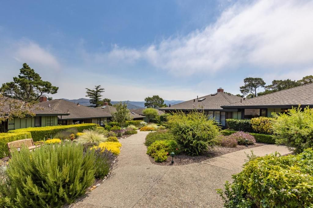 Image 26 of property listing at 201 Del Mesa Carmel, Carmel, CA 93923