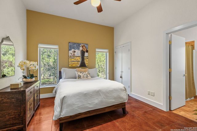 10329 Montanio, New Braunfels, TX 78132